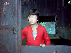 120K views · 1.5K reactions | Coolie Full Movie : Amitabh Bachchan | 80s Blockbuster Hindi Movie | Rishi Kapoor | कुली (1983) . . #Coolie #AmitabhBachchan #KaderKhan #Ultra #UltraBollywood #Bollywood #BollywoodMovies #Movies #BollywoodFilm #BollywoodActor #BollywoodActress #BollywoodCelebrity #IndianActor #IndianActress #BollywoodScene #HindiFilm #HindiMovie #BestScene #Entertainment #HindiCinema #IndianCinema | Ultra Bollywood | Facebook