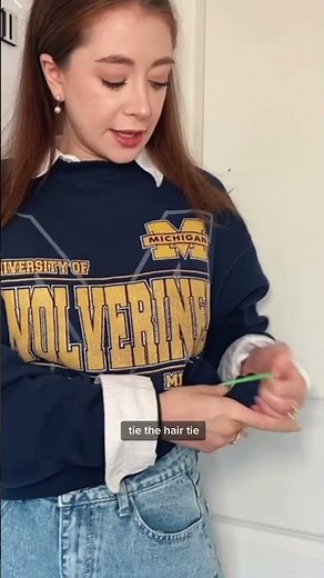 How To Fake A CROPPED SWEATER | Style Hacks!