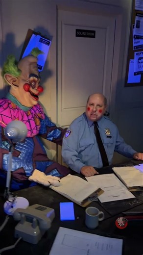 Killer Klowns From Outer Space – Opening Night Highlights | HHN Hollywood 2026 #horrornights
