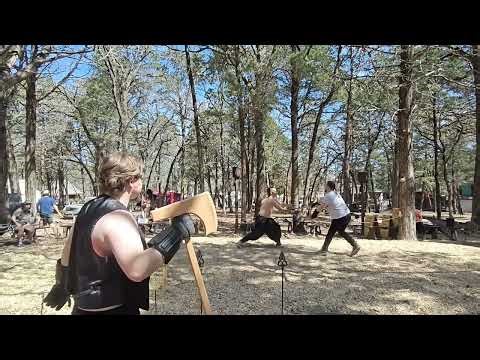 Longsword and dagger Fight Wayne VS HaileeBob
