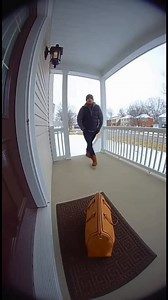 The bait purse prank 🤣 who wants one of these? 😆 #facebookreels #comedy #reactions #reels #prank #viral | TN4P