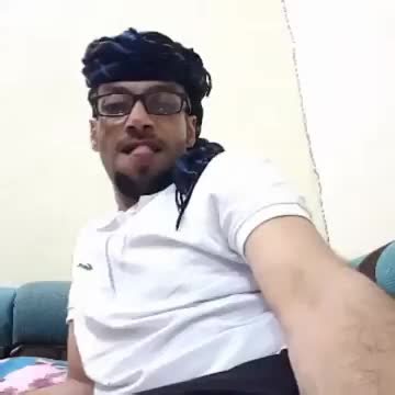 فيديوهات أنشأها D4C (@d_4_c_4) باستخدام الصوت الأصلي - D4C