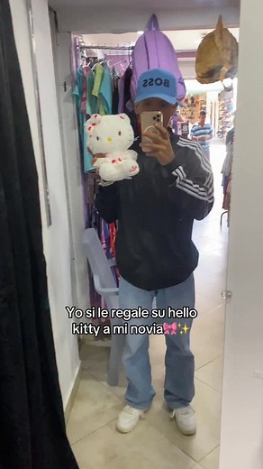 Peluche de hello kitty 🎀 | Me dicen ángel