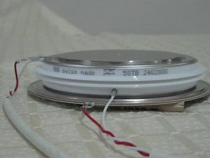 描述gto的开通与关断过程