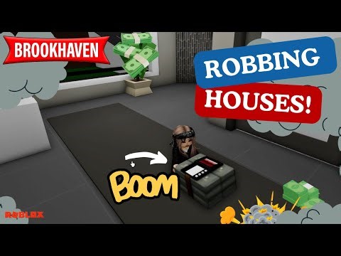 ROBBING HOUSES in Brookhaven RP!