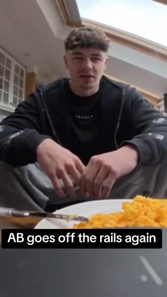 It's a movie bro #ab #abclips #fyp #funny #abclips #alfiebuttle #ukmemes #brainrot