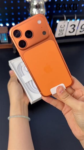 Tech way on Instagram: "Gorilla iPhone 17 series #Mobile phone tempered glass #Source Factory"