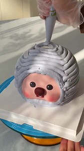 271K views · 598 reactions | Simple Cake Decoration With Fruits #fruitcake #cakedecoration #cakedecorating | Mom Baker's | Facebook