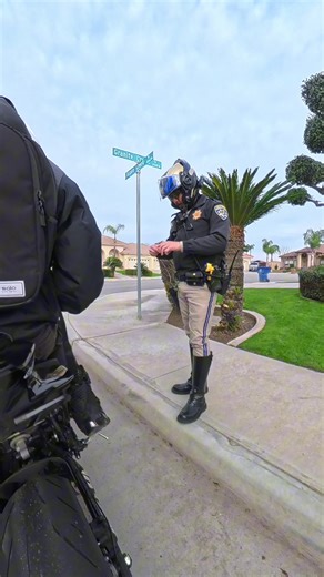 Another case of mistaken identity #motorcycle #cops #biketok #bikelife #trending