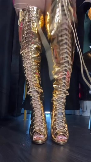 Tabz on Instagram: "#Shoes #tinytabz #contentcreator"