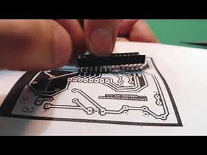(PARTE 2) CONFECÇÃO DE PLACA DE CIRCUITO IMPRESSO (PCI) VIA PROCESSO FOTOGRÁFICO - FEITO EM CASA
