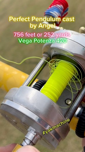 228M perfect flat arc pendulum cast by Angel using Vega Potenza 420 #longcasting #surfcasting #japanfishing #fyp #fypシ゚ #fbreelsvideo #fbreelsfypシ゚ #viralreels #viralpost #viralvideo please like and share thanks for watching 💪🏾🤙🏾 #yesssaaaaaaaaaa | Yak Machine