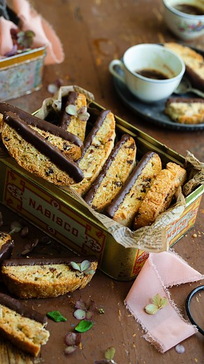 Betul Tunc on Instagram: "I don’t know about you, but for me the most precious gifts are the ones made by hand with love. These delicious biscotti are a must for my New Year’s cookie boxes and also one of my favorite recipes in my book. They are delicious and never go stale, you can prepare them days in advance. It’s completely up to you how you flavor them, I sometimes add orange peel and some dried fruit. If you give my cookbook as a gift, don’t forget to add these delicious biscotti!❤️ What’s