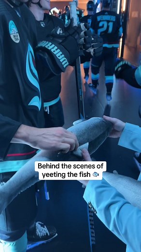 a seattle tradition 🌊 #SeaKraken #hockey #NHL