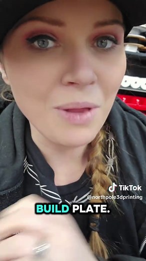 A 3d printing tutorial on using a prime tower vs. a purge or flush object, what is a prime tower and why do we use them... #3dprinting #bambu #orca #makertok #northpole3dprinting