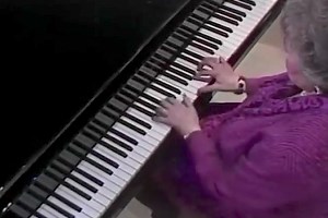 Eva Mae LeFevre giving advice for aspiring gospel pianists 🎹and singers. She finishes by playing Just A Closer Walk With Thee. | Southern Gospel Convention Music