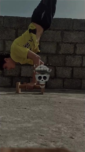 Try this Handstand tutorials #calisthenics #handstandworkout #calisthenicsgitness #fpyシ