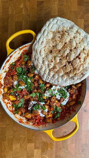 Sophie Macfie on Instagram: "Bombay-ish Beans is live on the SPK web app 🥰 plus a few of my thoughts about plant protein! Waiting for the boom… you guys are all early adopters 😎 maybe it’s because tofu isn’t as sexy as a steak? Is steak even sexy? 🤣 A reminder for those who want the recipe, it’s on my web app, it’s a subscription service, it’s £4.99 a month (price of a coffee) and you get LOADS of stuff in return (check out my pinned post at the top of my profile to get a better idea).😘😘 Lo