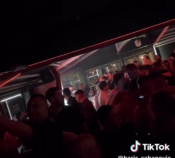 #fy #fypシ゚ #trending #viral #dobarglas #muzikauzivo #balkantiktok #foryoupage #fyp #foryou #viral_video