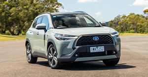 2023 Toyota Corolla Cross Atmos AWD Hybrid review