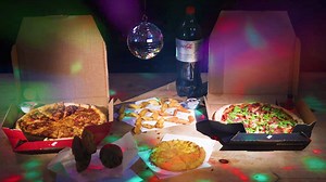 It’s BACK! Our tantalising toppings are ready for their Big Night In. £21.99 for 2 Medium Pizzas, Garlic Pizza Bread, Potato Wedges, Cookies & 1.25l bottle of drink PLUS our new Italiano Range to mix and match in. Mamma Mia!! NB - Northern Ireland deal includes 3x 330ml cans. Order at www.dominos.co.uk! | Domino's Pizza
