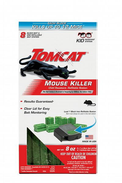Tomcat Mouse Killer Child Resistant, Refillable Station with 8 Bait Block Refills