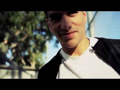 EXAMPLE KickstartsBar 9 Remix HD