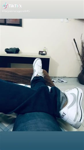 Videos de bryan,rz (@bryanrzaragoza) con “Me Gusta Mi Vida - Joan Y Su Elite & Manuel Rodriguez”