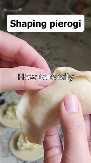 How to Easily Shape Pierogi #polish #potato #cheese #pierogi #pleat #dumplings #cooking