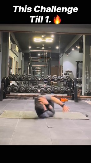 🔥 One Hand Flip Push-Up Challenge 🔥 1 hand on floor 1 on shoulder full flip no support no fall 😤💪 Agar ye kar liya, to tu next level pe hai 💯 Tag that friend who can’t do this 👇 #FlipPushup #FitnessChallenge #ViralReel #WorkoutGoals #GymLife #PushupChallenge #StrengthTest #DesiFitness #CalisthenicsIndia #ViralShorts #ChallengeAccepted | Fitness Club