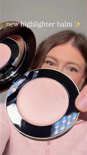 new highlighter balm 🦋✨#lisaeldridge #highlighter #glowyskin #makeup #luxurybeauty