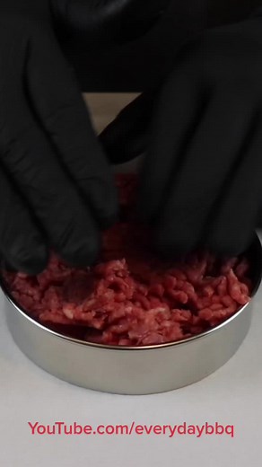 My personal TIPS to making your BEST BBQ GRILLED BURGERS! Full video on my YouTube Channel. #burger #burgervideo #bestburger #makeaburger #sexyburger