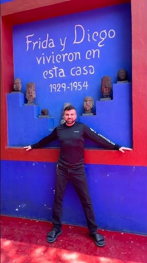 Frida Kahlo museum in Mexico City #fridakahlo