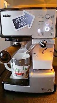 Oto ekspres kolbowy Breville - Prima Latte. Lub Mr Coffee - Café Barista. Semi-automat do kawy.