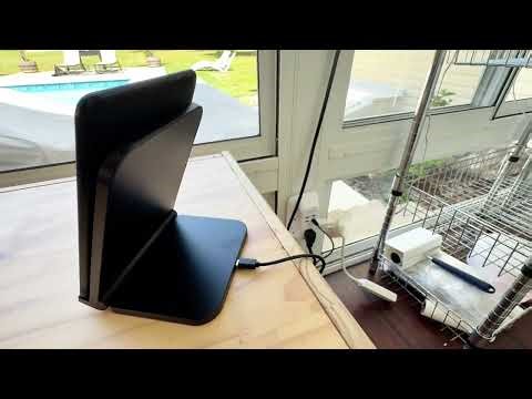 This Made My Kindle 10x Better (Hands-Free + Charging!) 🔥