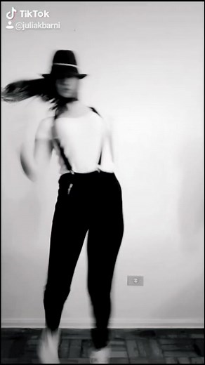 Spooky Scary Skeletons Halloween Dance Tutorial