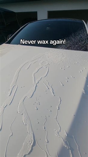 Graph X-6 is a 5-6 Year Graphene Carbon Ceramic Coating ✨ Dura-coating .com A ma zo n .com Get insane depth, shine & protection while getting more resistance to water and hydrophobic qualities than regular ceramic coatings. Creates a slicker, smoother surface as well as tighter water beads. 🛡️ ✅ Higher Resin Loading Level ✅ Better Stain Resistance ✅ Better Scratch/Mar Resistance ✅ Easier to Use, Slicker, Glossier ✅ Better Odor ✅ Versatile Application #detailing #detailingproducts #ceramiccoatin