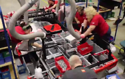 Life-Size LEGO Ferrari F40 at LEGOLAND California | Beyond the Brick