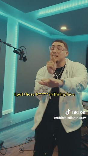 SZA Snooze Lyrics and Song Meaning Explained