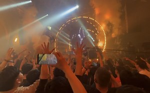 D-Sturb国内大陆演出首秀现场片段