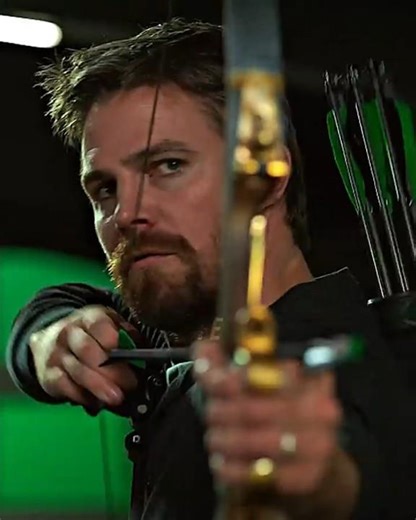 Oliver Trains Mia #shorts