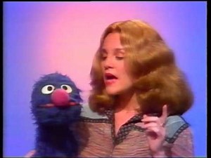 Madeline Kahn and Grover - Sing After Me (version where Grover says 'Shut up')