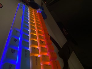 Custom Anne pro 2 clavier avec tai hao keycaps hawaïens, et personnalisé Rick et Morty échapper à la clé - Etsy France