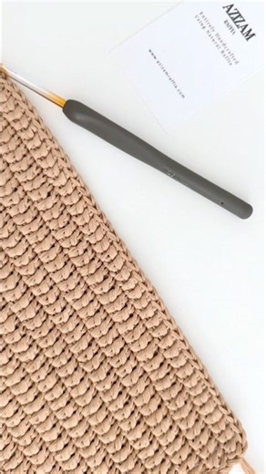 The Double Crochet Stitch With Raffia #raffia #crochet