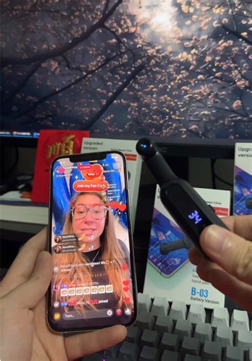 2026 upgraded Auto Clicker for Smart Phone, Built-in batterv, No Need to Connect to Power Source, used for mobile phone application video live streaming gadget quick click simulate finger continuous click, used for live streaming likes, games, shopping #screenclicker #autotapper #clicker #tapper #tiktokshop