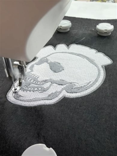 Poolin Embroidery Sewing Machine on Reels