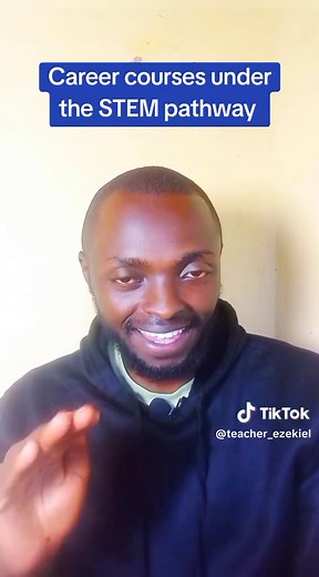 Career courses under the STEM pathway #creatorsearchinsights #stem #university #degree #teacher_ezekiel