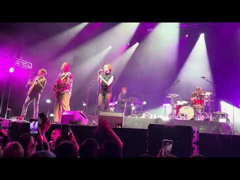 The Cardigans - Carnival. Live 2026 CDMX