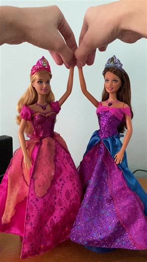 Barbie Diamond Castle Connected Dolls Singing: Liana & Alexa In Sync