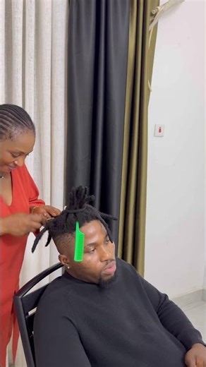 “Retwisting my locs at home – no salon needed! ✨ Who’s trying this? #DreadlockTips”